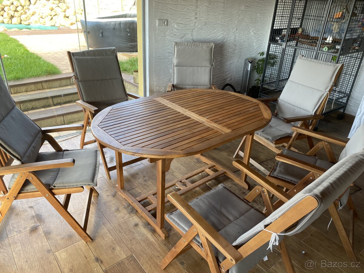 Zahradní nábytek sestava- materiál akát