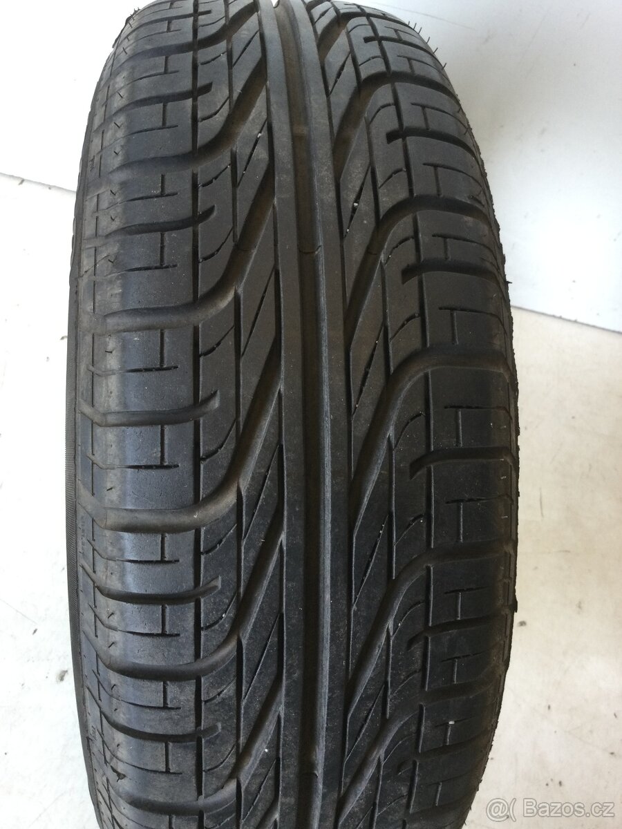 Pneu 195/50/R15 82V Dunlop SP Sport 2020E Dot 2201