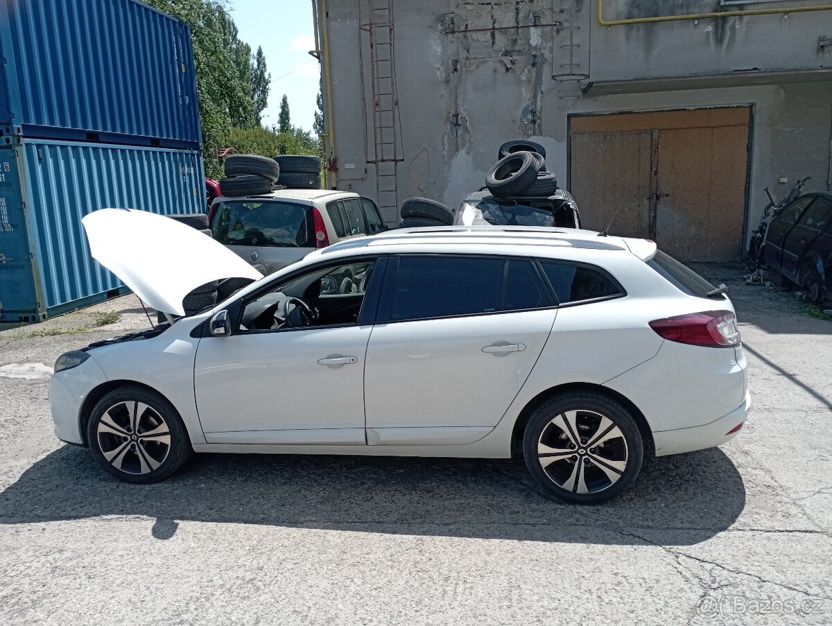 Renault Megane III Dveře, různé barvy