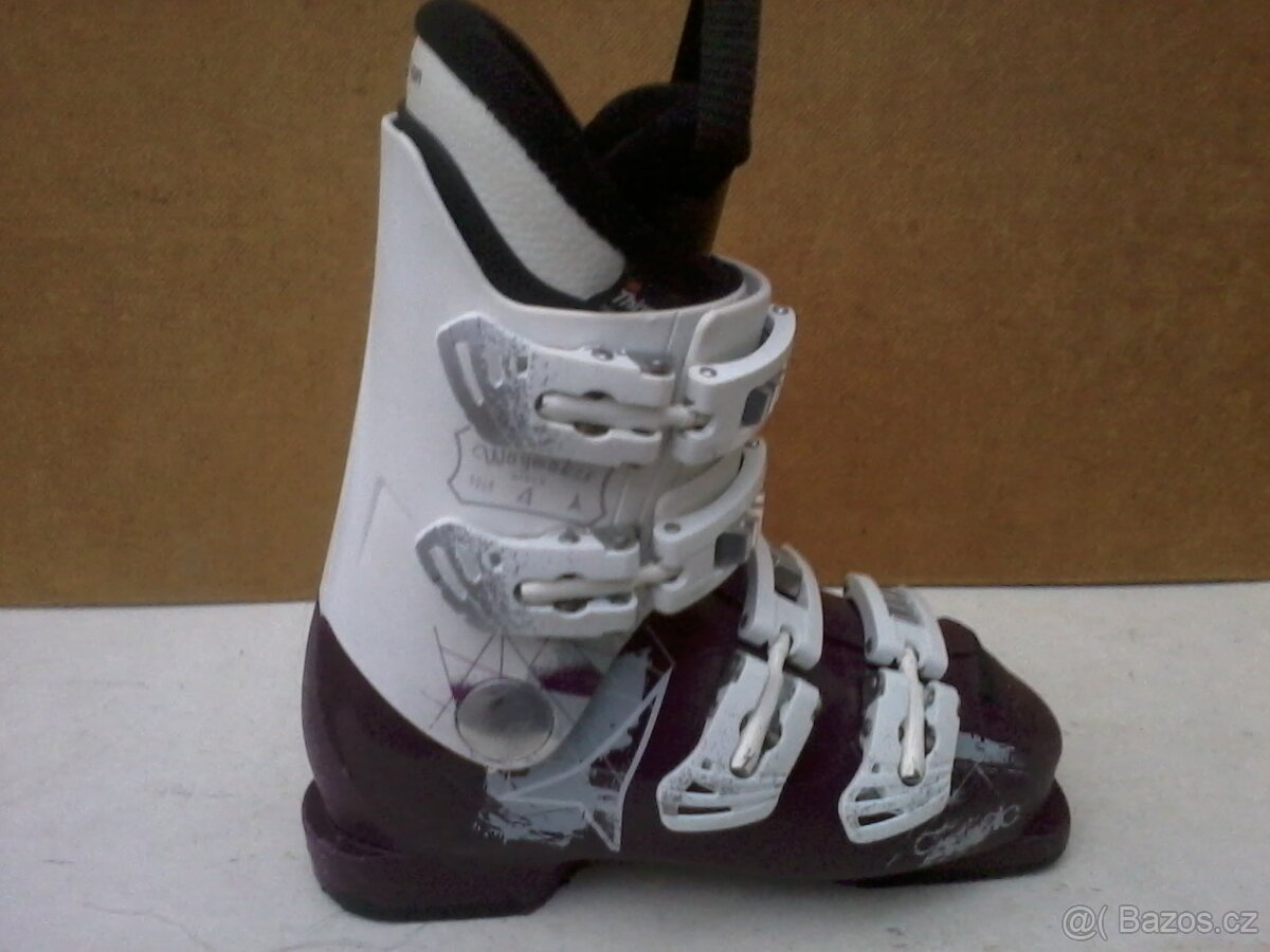 Dětské dívčí lyžáky Atomic 21,5