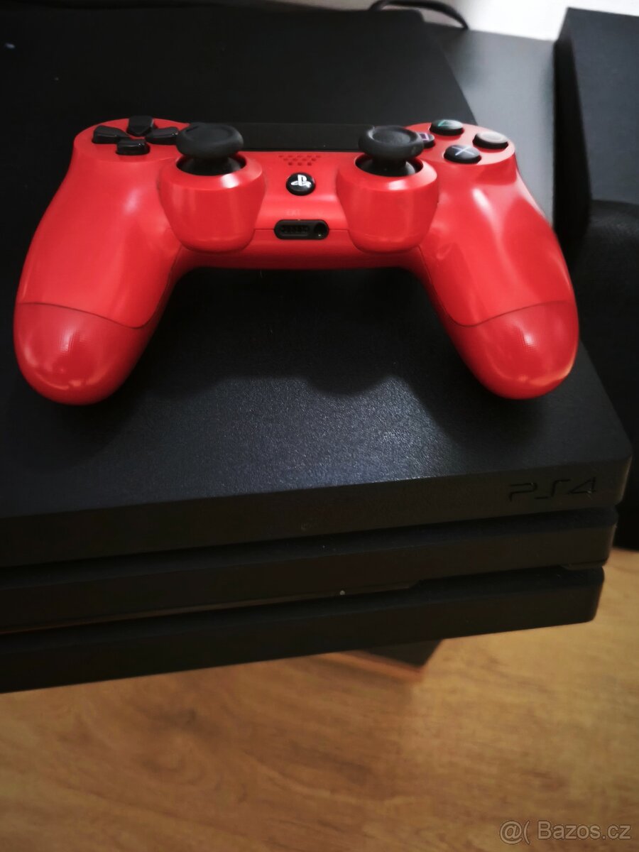 PlayStation 4 PRO + 9 her