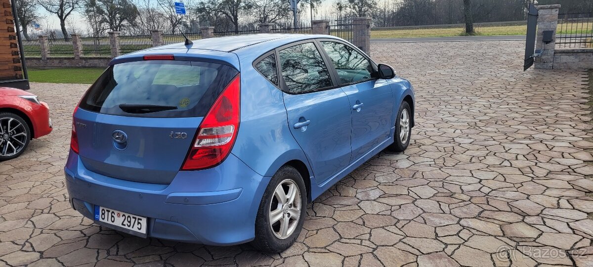 Prodám Hyundai I30,1,4 MPI, benzín + LPG