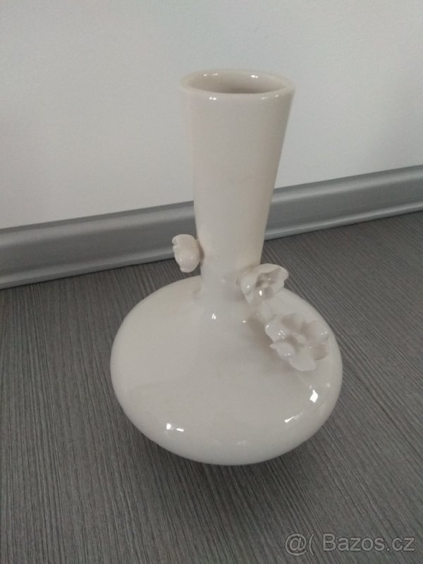 Keramická váza