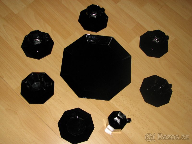 Černá kávová souprava