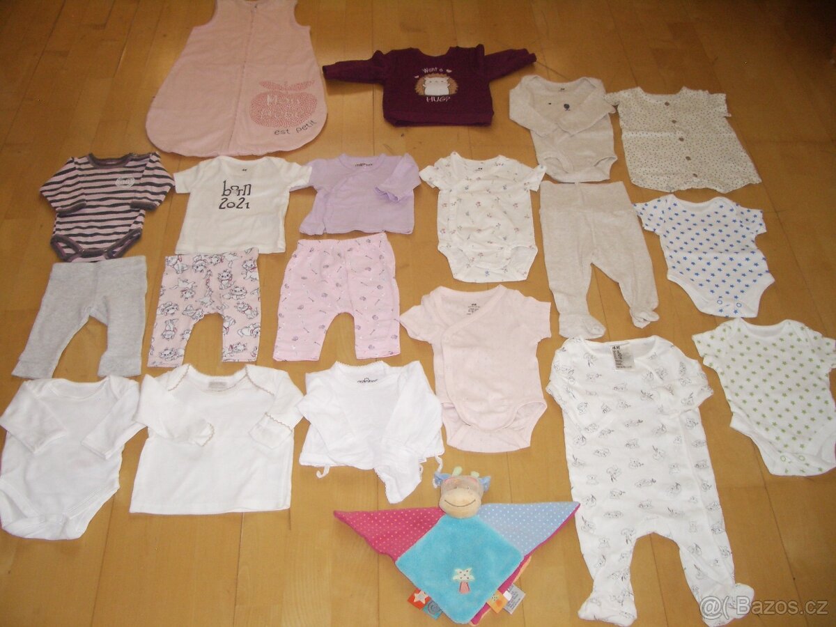 Komplet oblečení pro miminko holčičku v.50-56 TOP