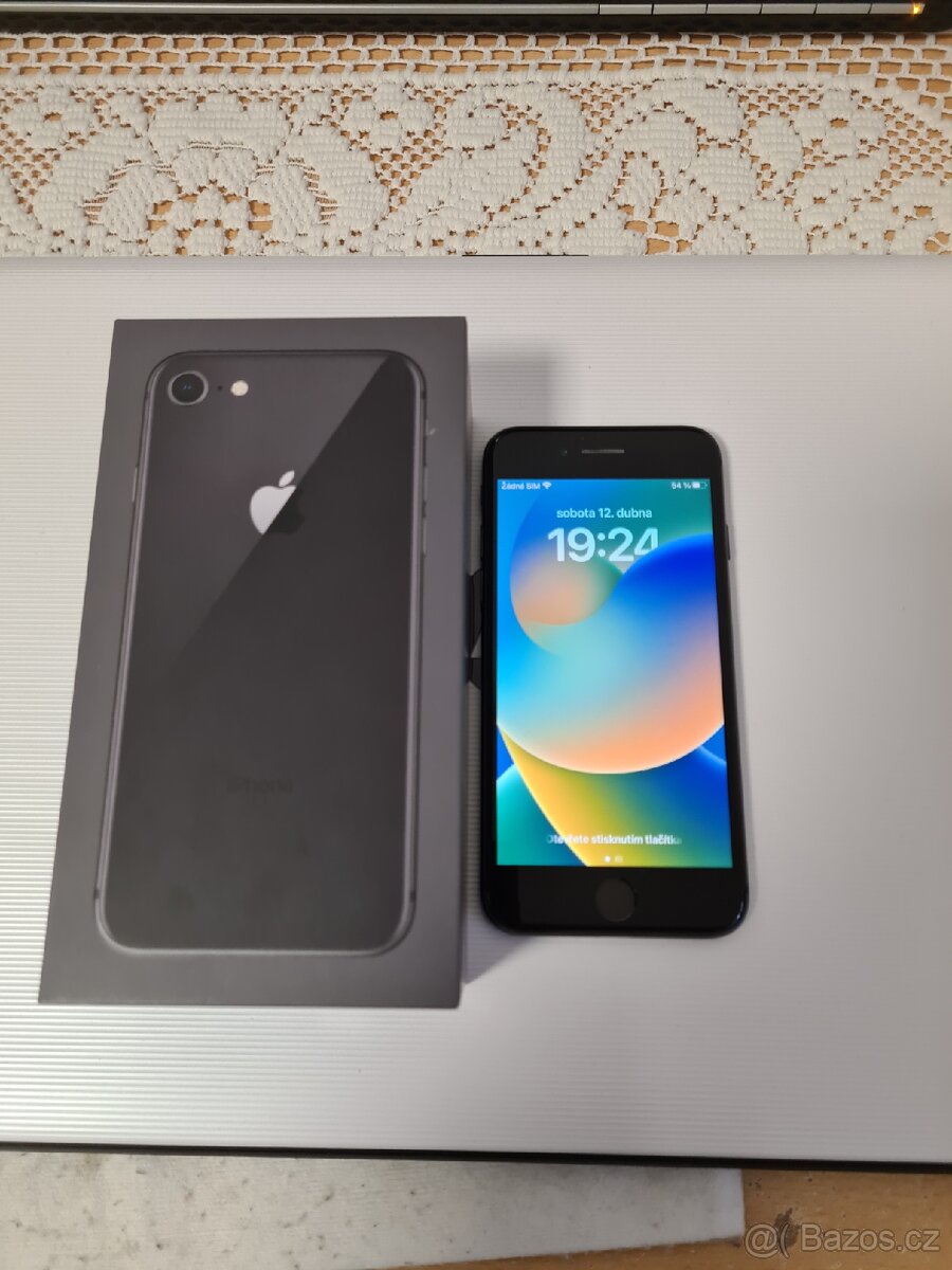 Apple iPhone 8 64gb Black..