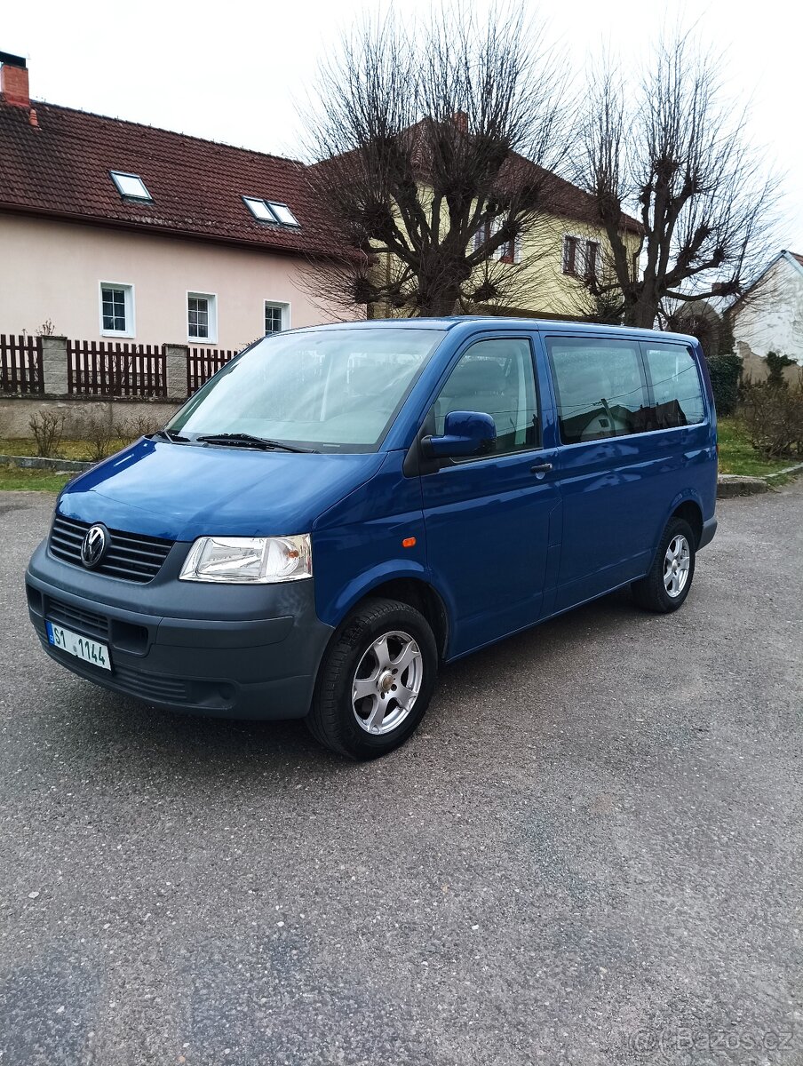 Vw Transportér 1.9tdi 75kw 9mist serviska
