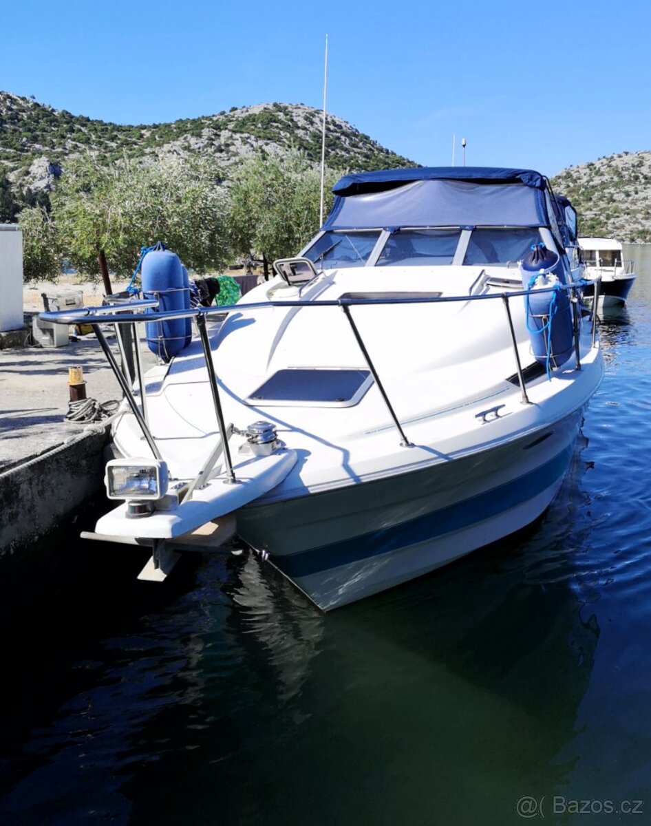 Bayliner Ciera 3055 / kotviště