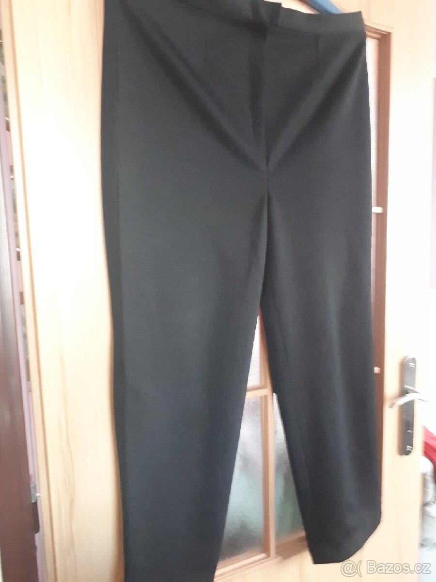 Kalhoty dámské černé .zakázk.šití ,bunda vytepl.XXL