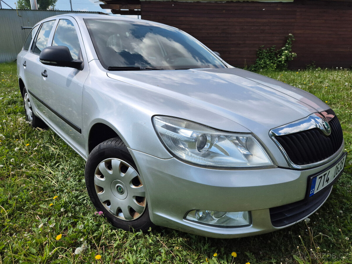 Škoda Octavia II,1,6 MPi, 07/2011,původ ČR,126.300km