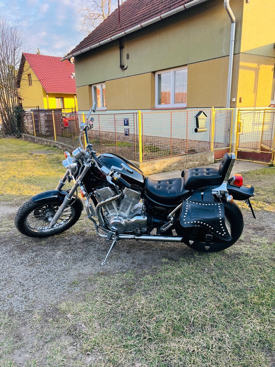 Suzuki Intruder 1400