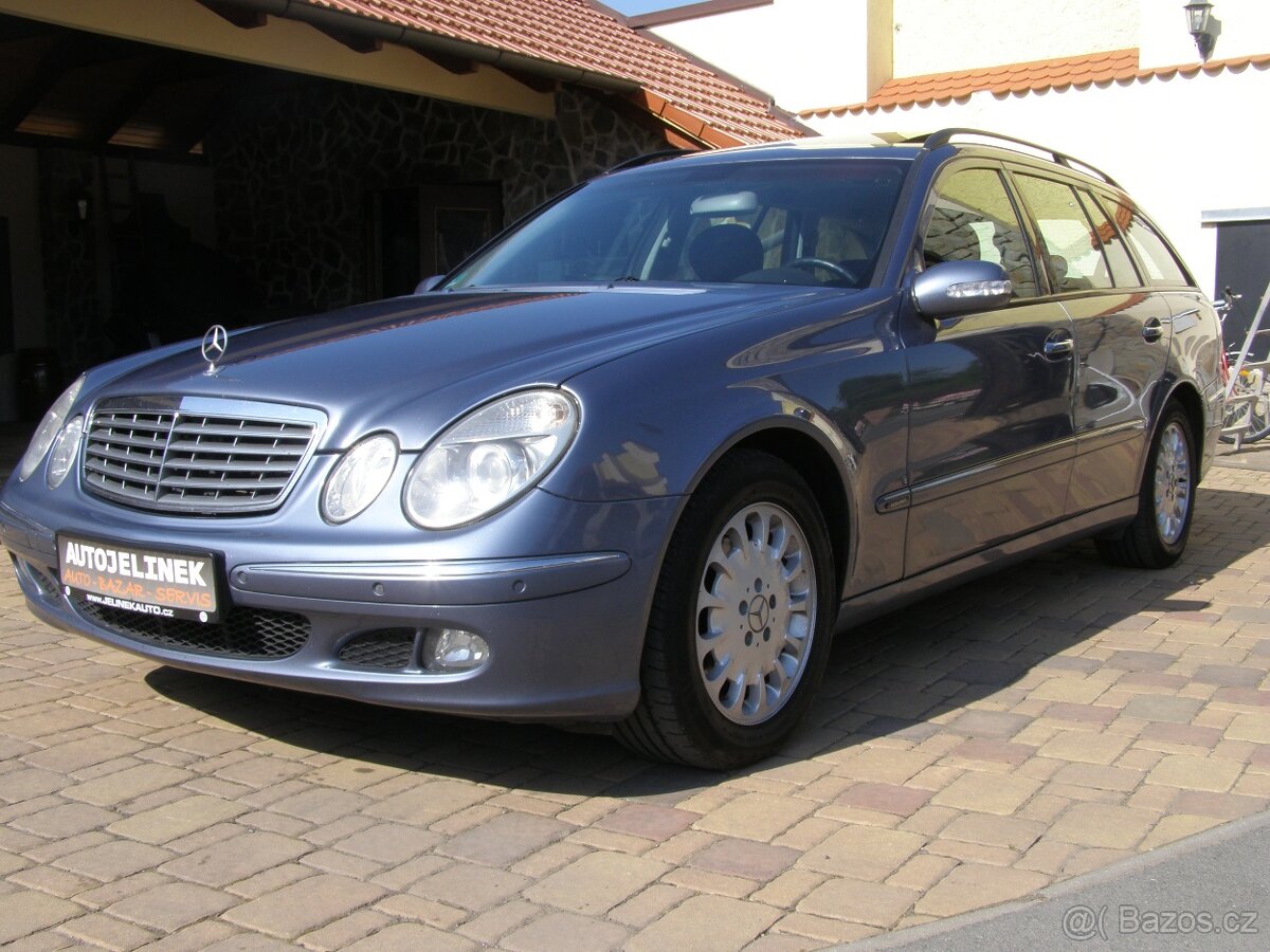 E 220CDI KOMBI 2 majitel RV 2006 po STK