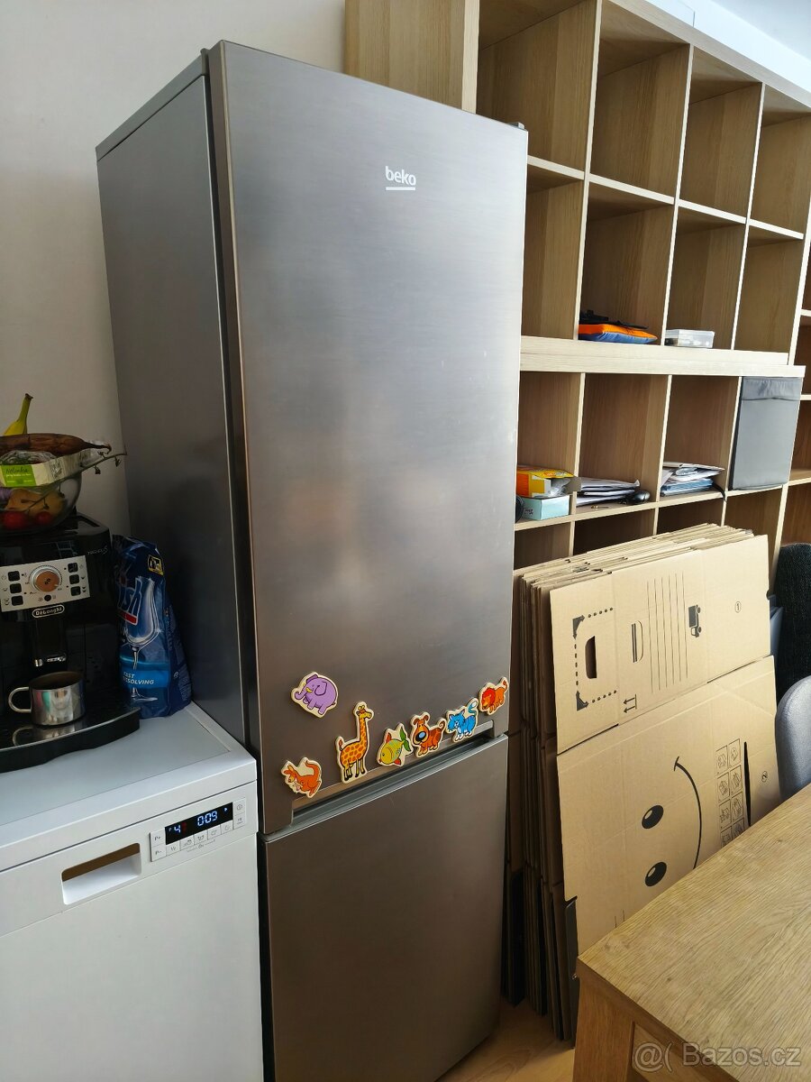 Volně stojící lednice Beko
