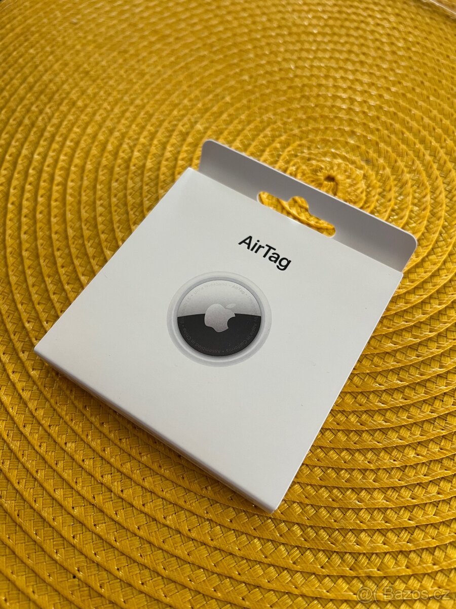 Apple AirTag