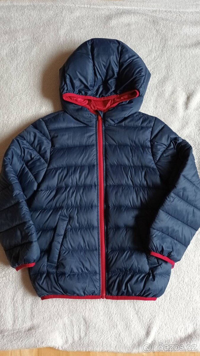 Lehká bunda Benetton, vel. S (6-7 let)