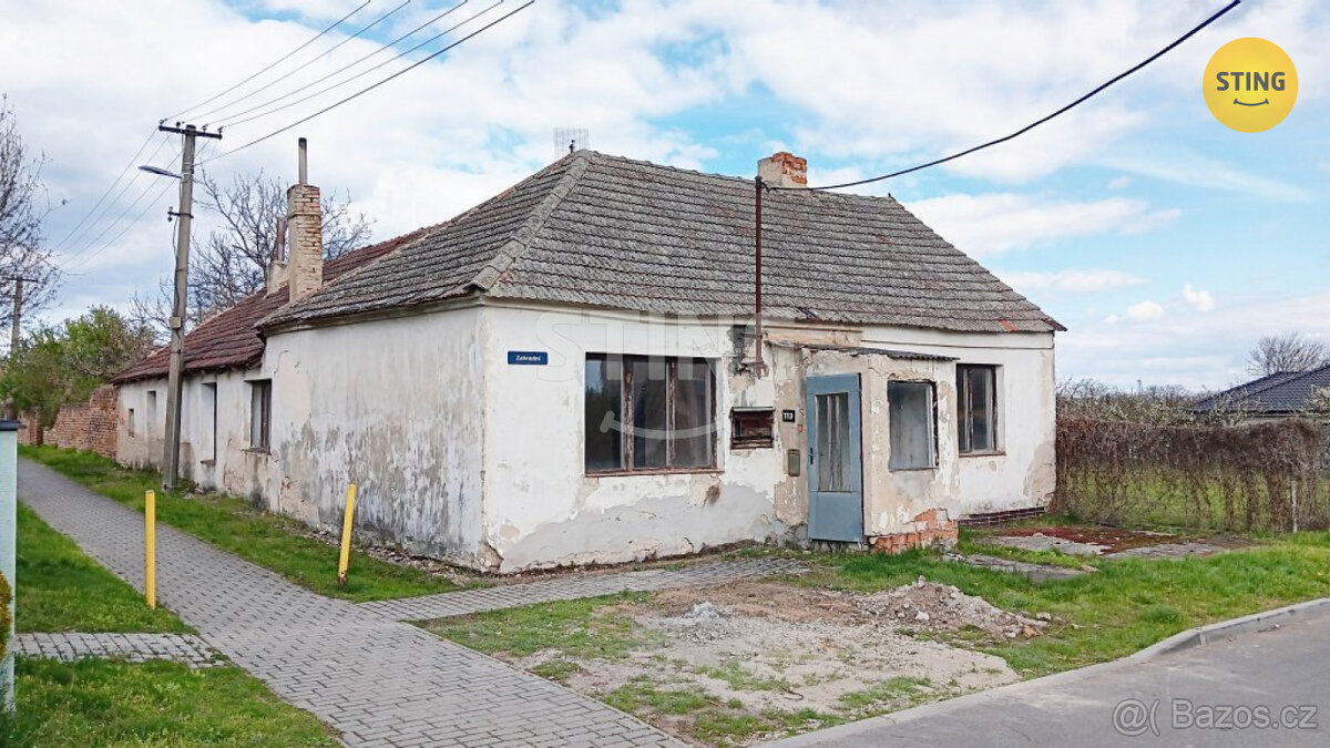 Prodej rodinného domu určeného k rekonstrukci, Šanov, 132935