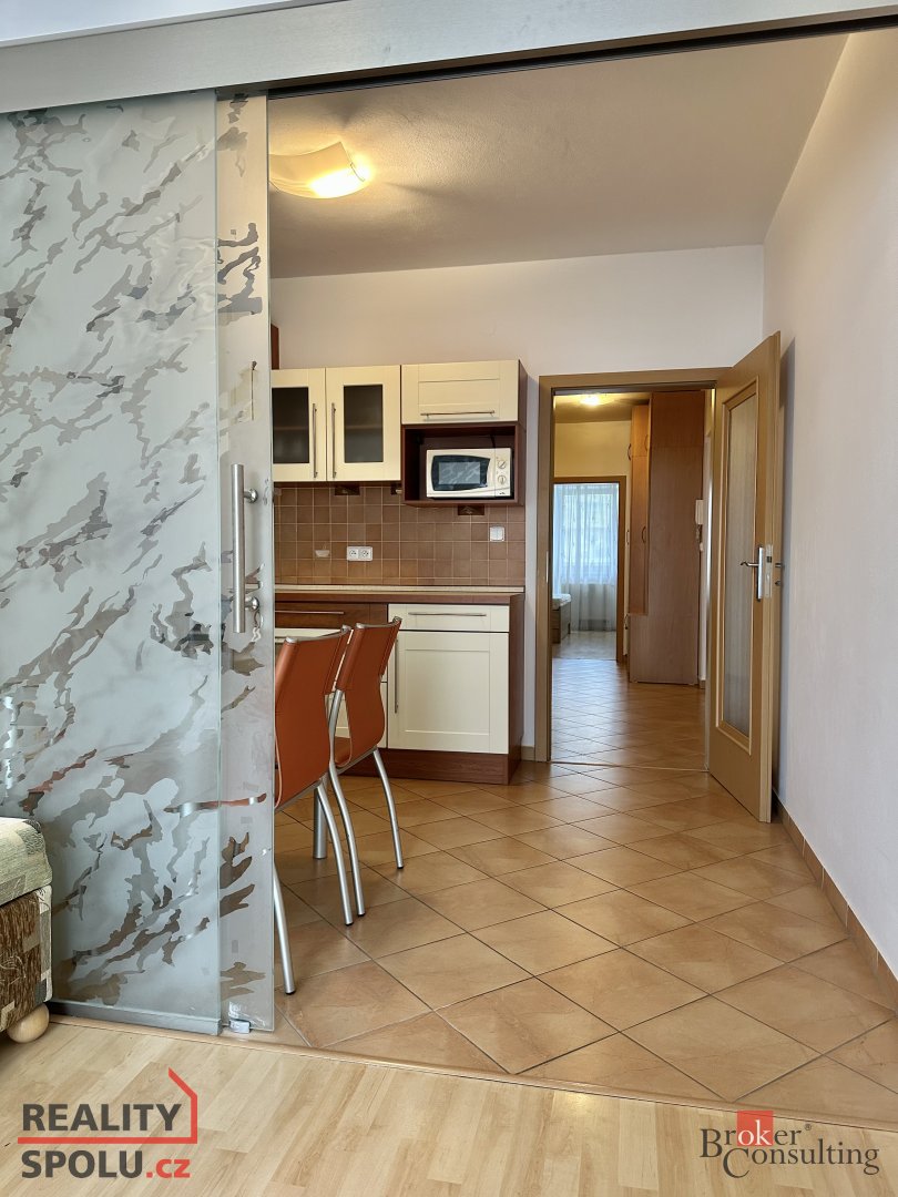 Pronájem, byty/2+kk, 62 m2, Zderadova 478/6, 60200 Brno, Brn
