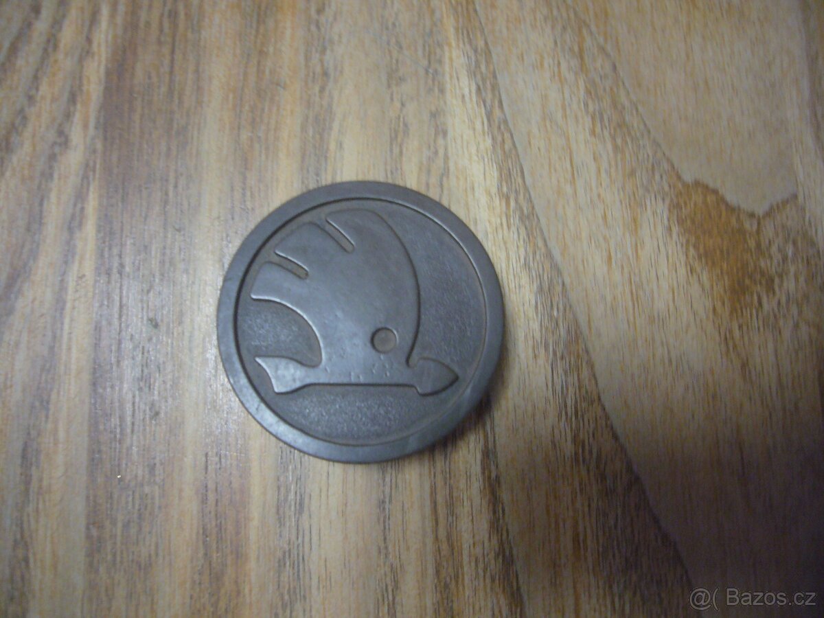 logo krytka volantu škoda favorit