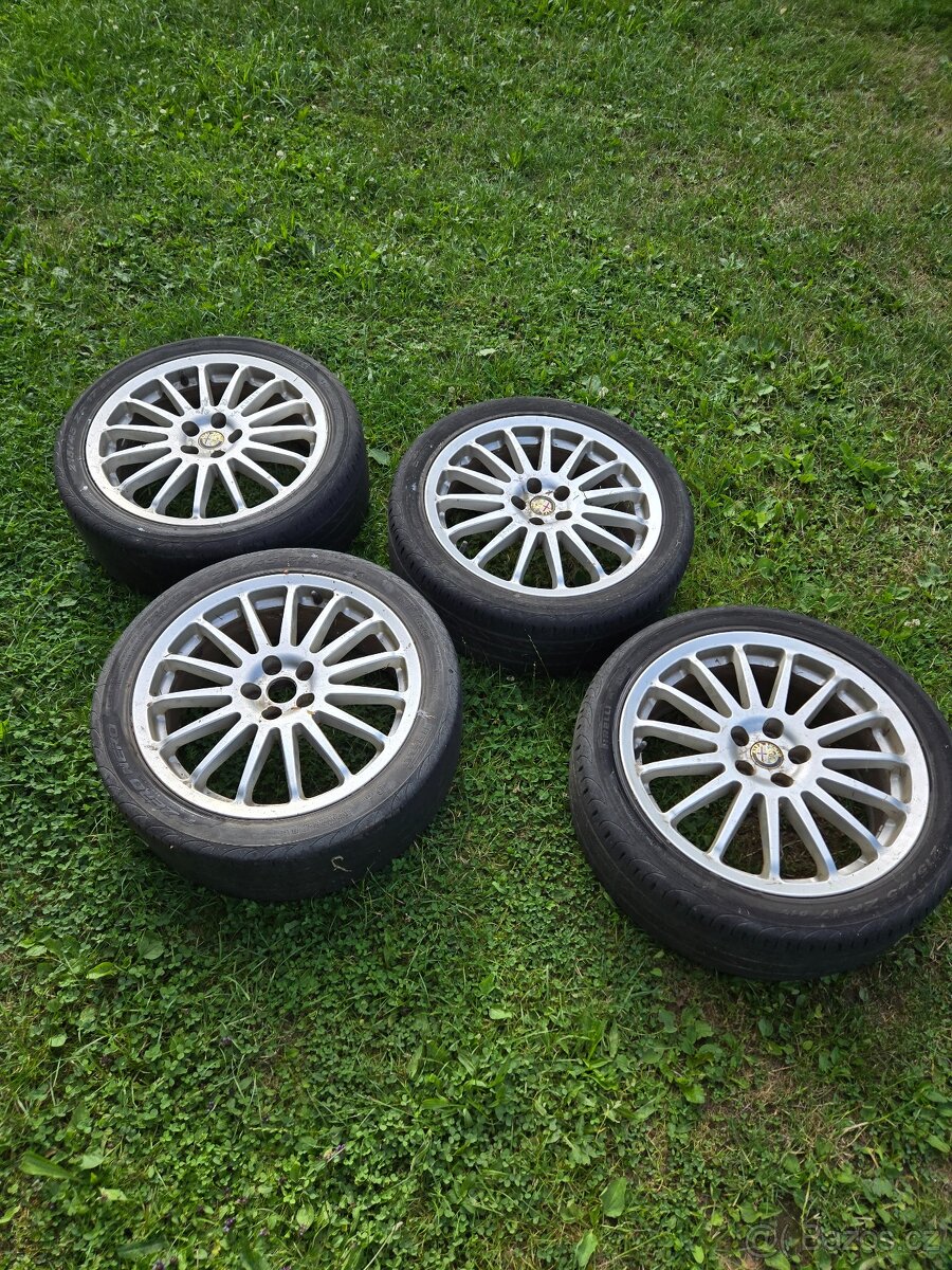 Kola Alfa Romeo