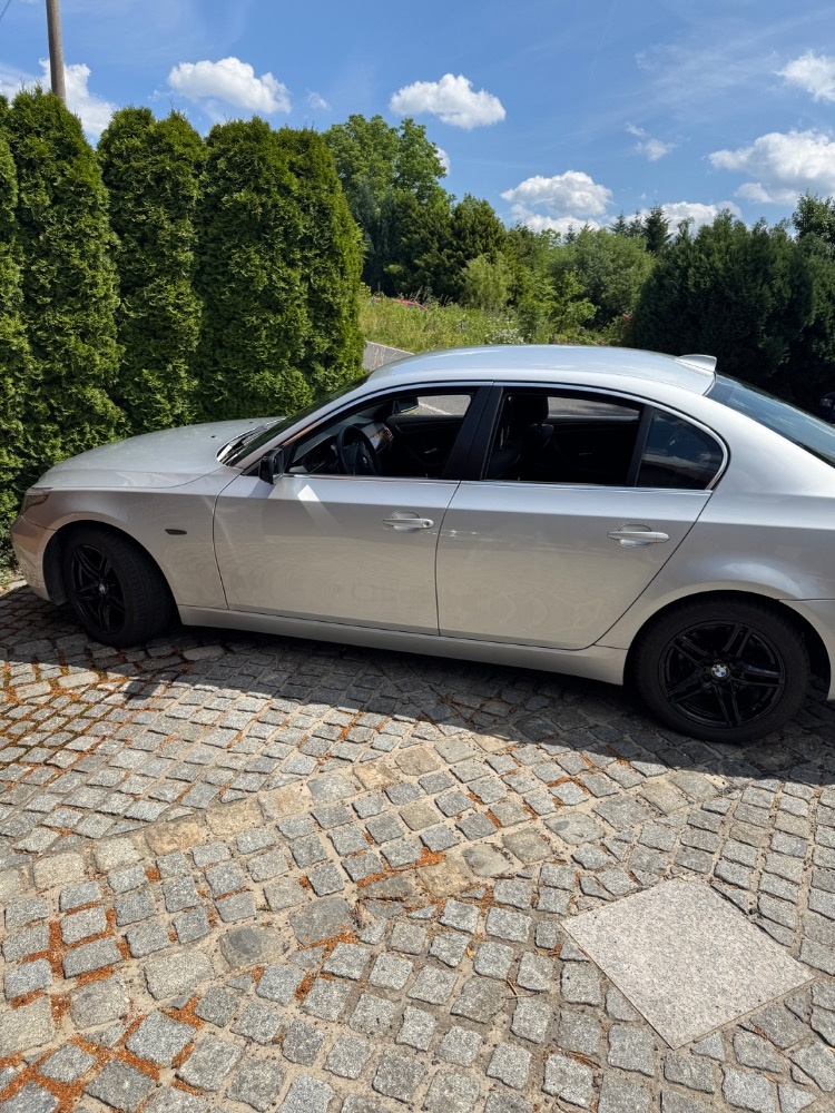 BMW E60 530xi • 200 kW • Manuál • 2007
