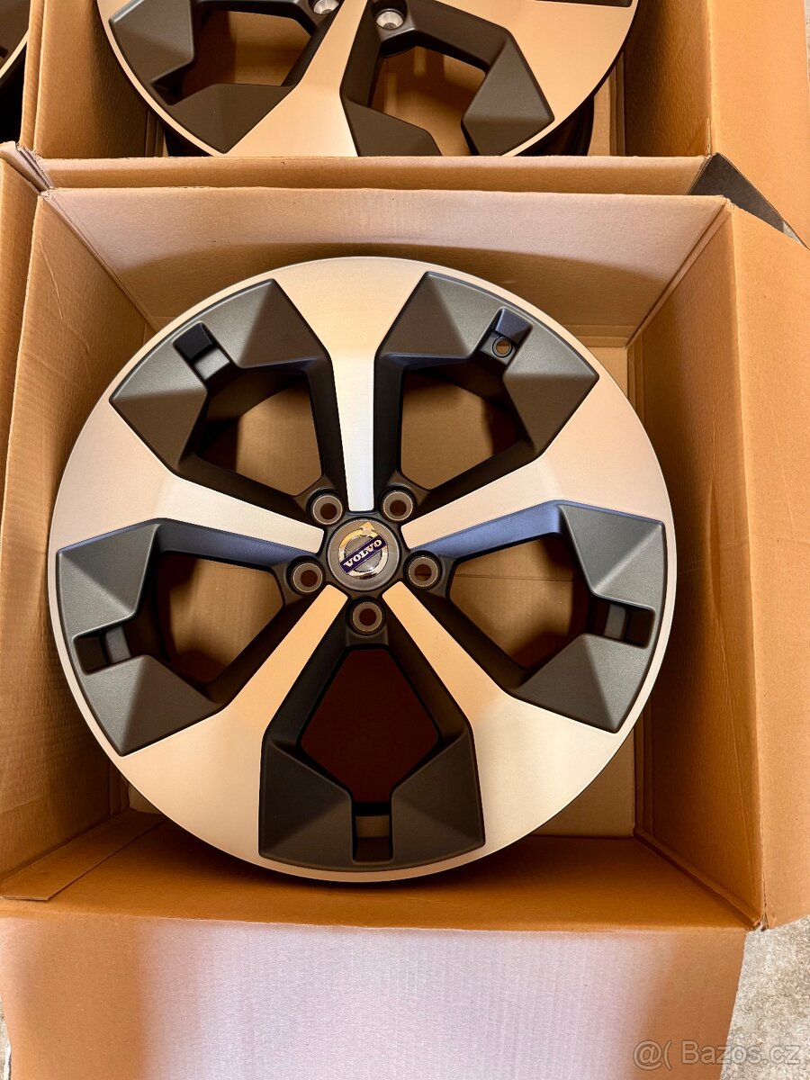 ORIG.VOLVO XC40 Xc60 R19 5x108.MODEL 2025 NOVE