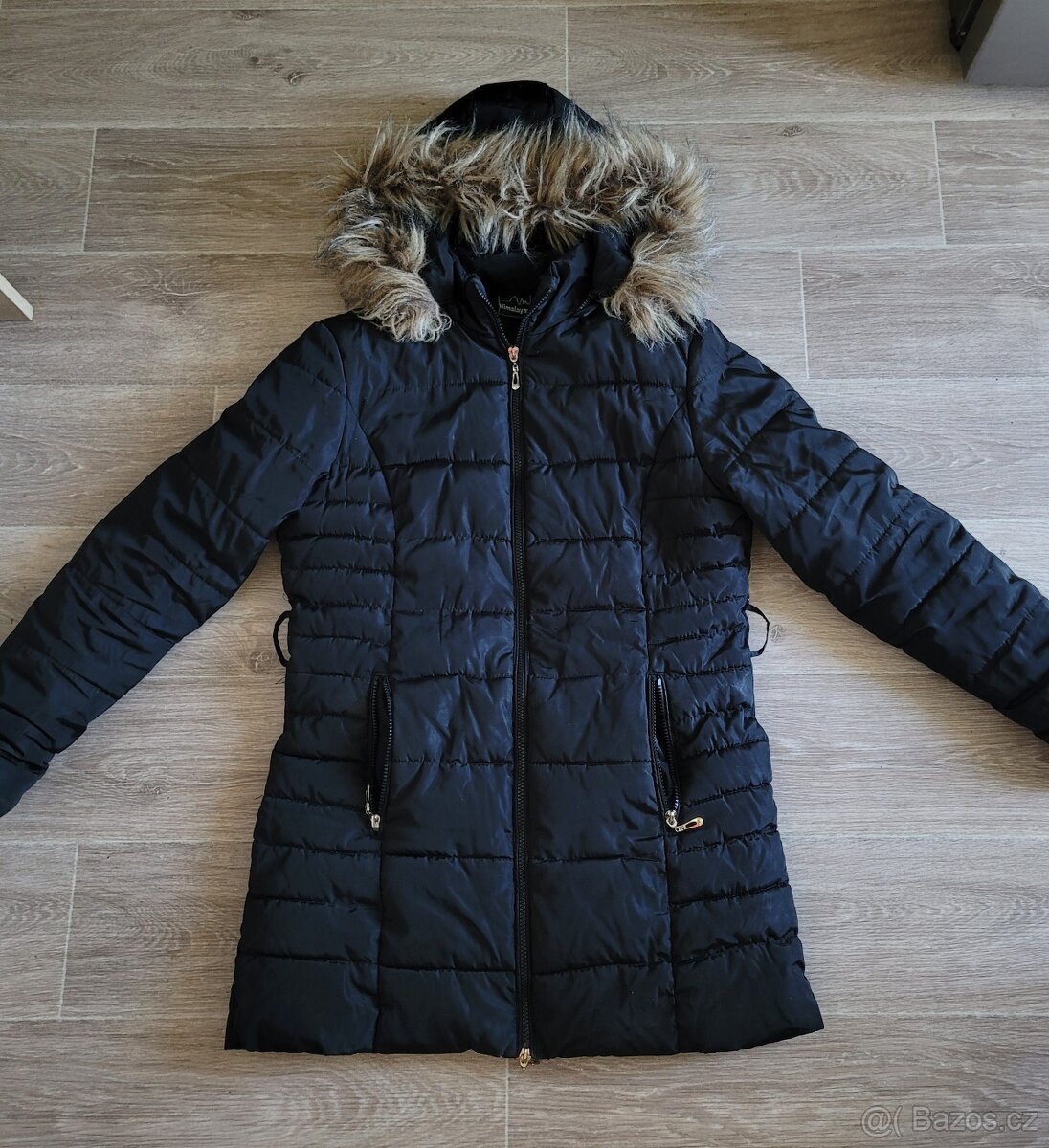 Pěkná zimní delší bunda Himalayas vel.M/L