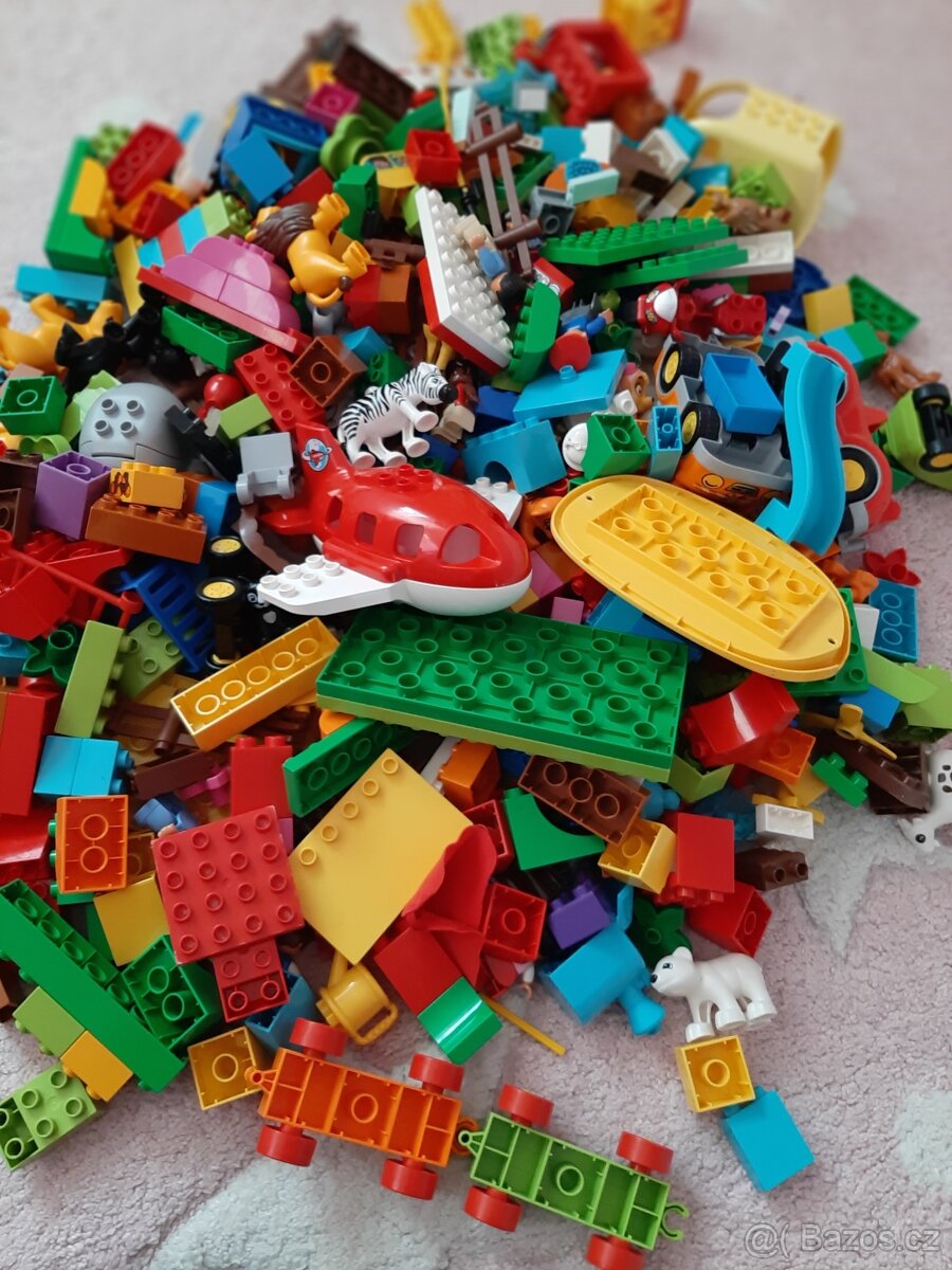 400+ kusu Lego Duplo
