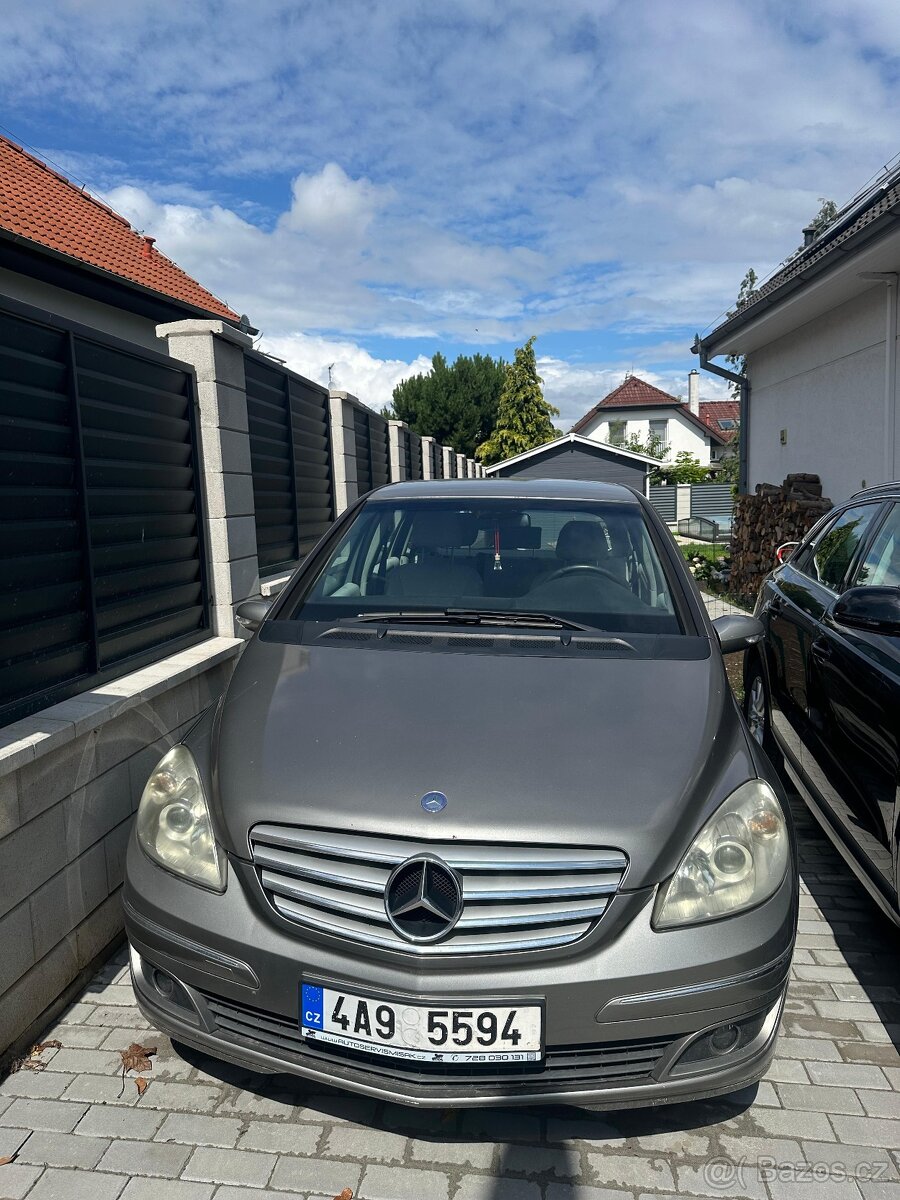 Mercedes-Benz B170 manuál, 85 kW