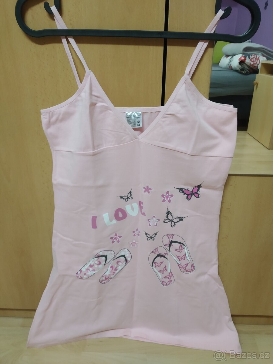 Dámská noční košilka