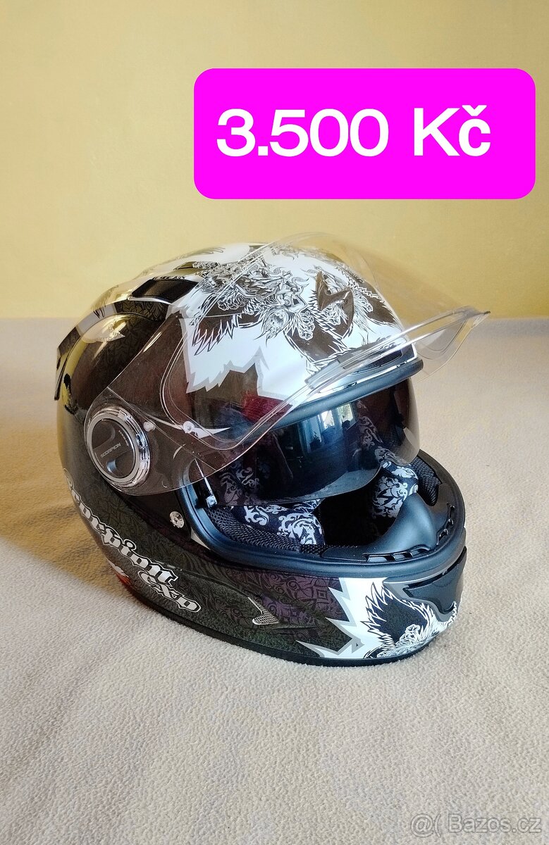 Dámské věci na motorku - helma, bunda, pláštěnka,...