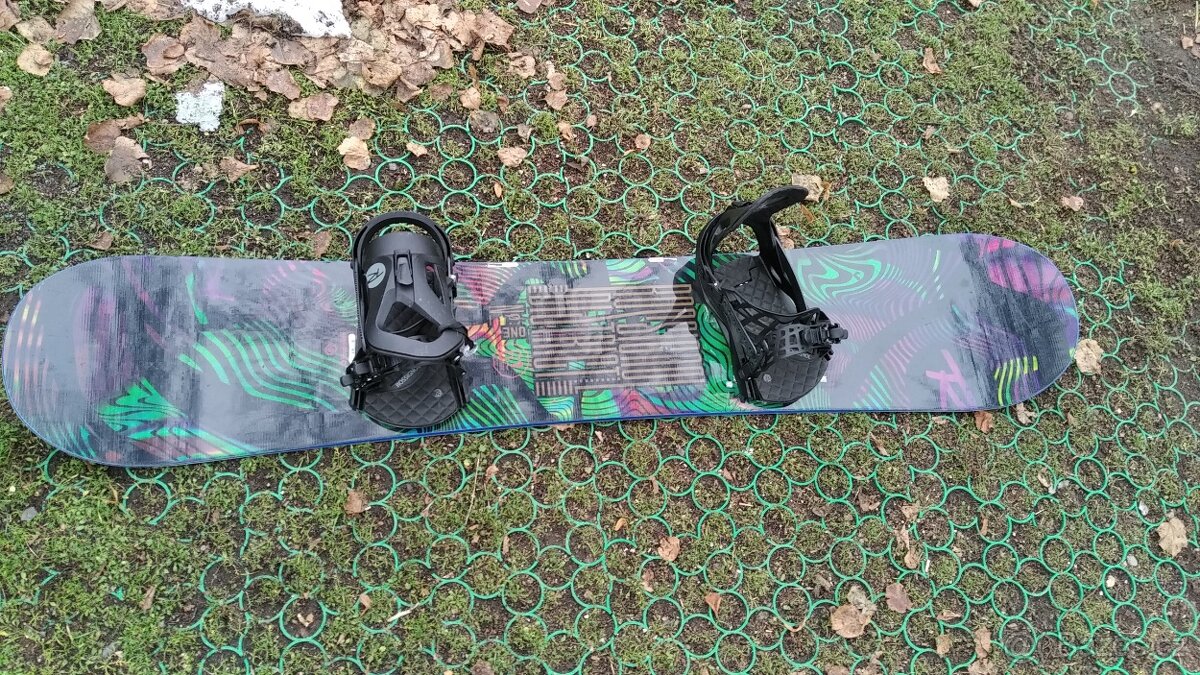 Snowboard Rossignol 161 cm + vázání + vak