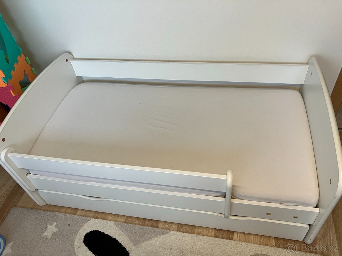 Dětská postel + kvalitní matrace 140x70 cm