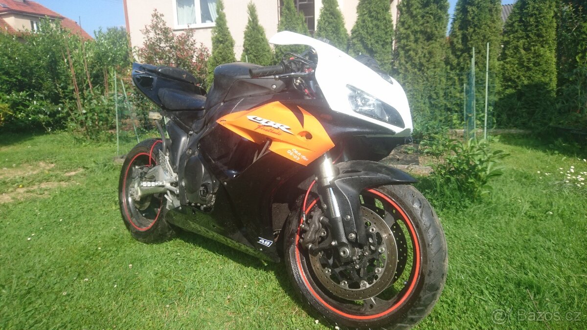 Honda CBR 1000RR 06-07
