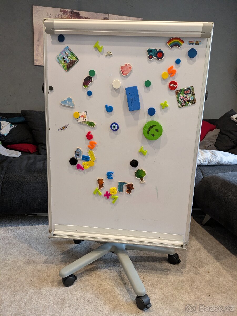 Magnetická tabule pro děti / do kanceláře s příslušenstvím