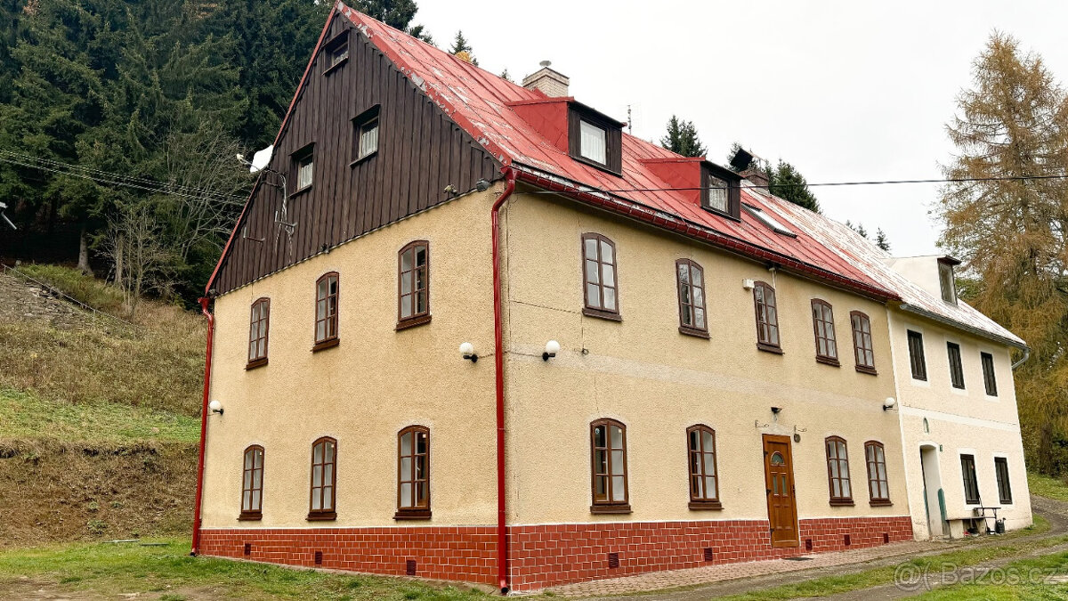 KRÁSNÝ DŮM NA HORÁCH