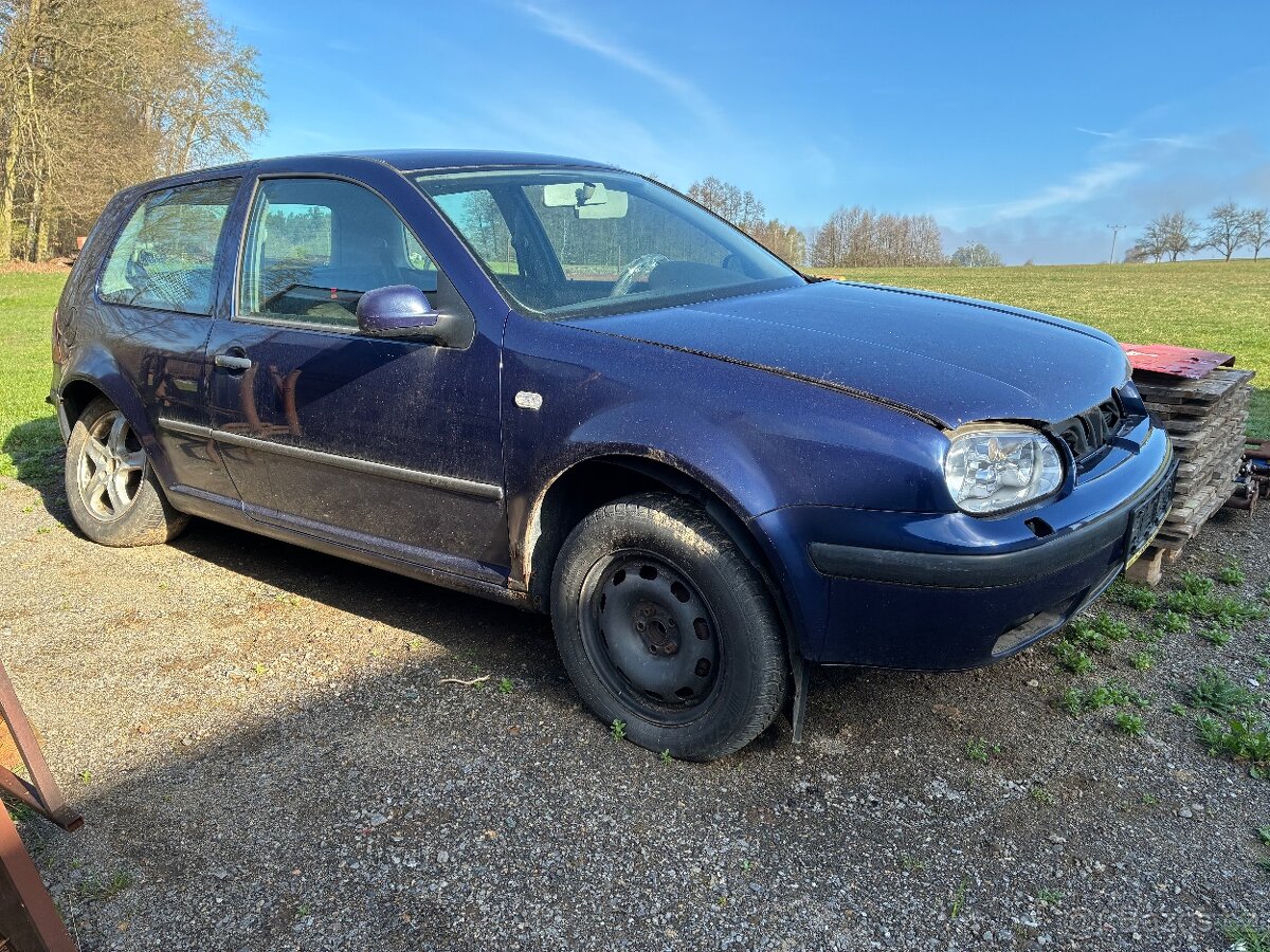 VW GOLF IV na ND