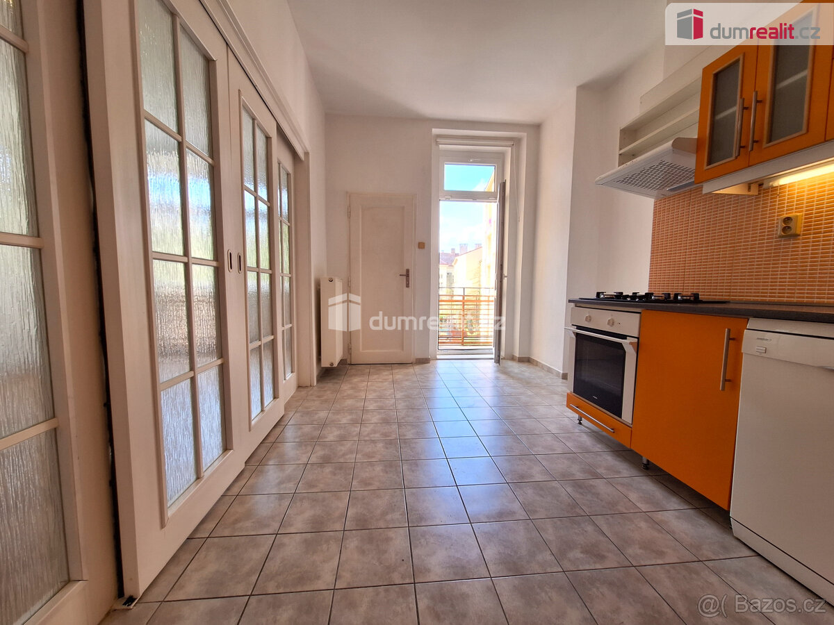 pronájem 3+1 100 m2 P3 Vinohrady částečně zařízen