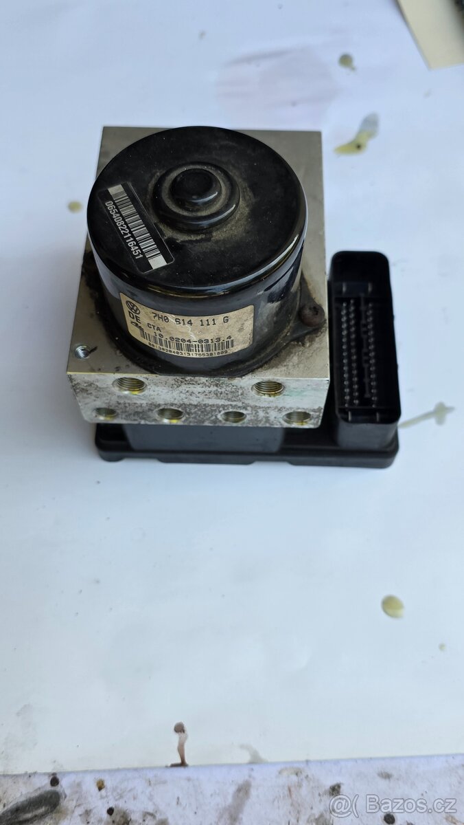 VW T5 - ABS 7H0 907379 G , 7H0 614 11G