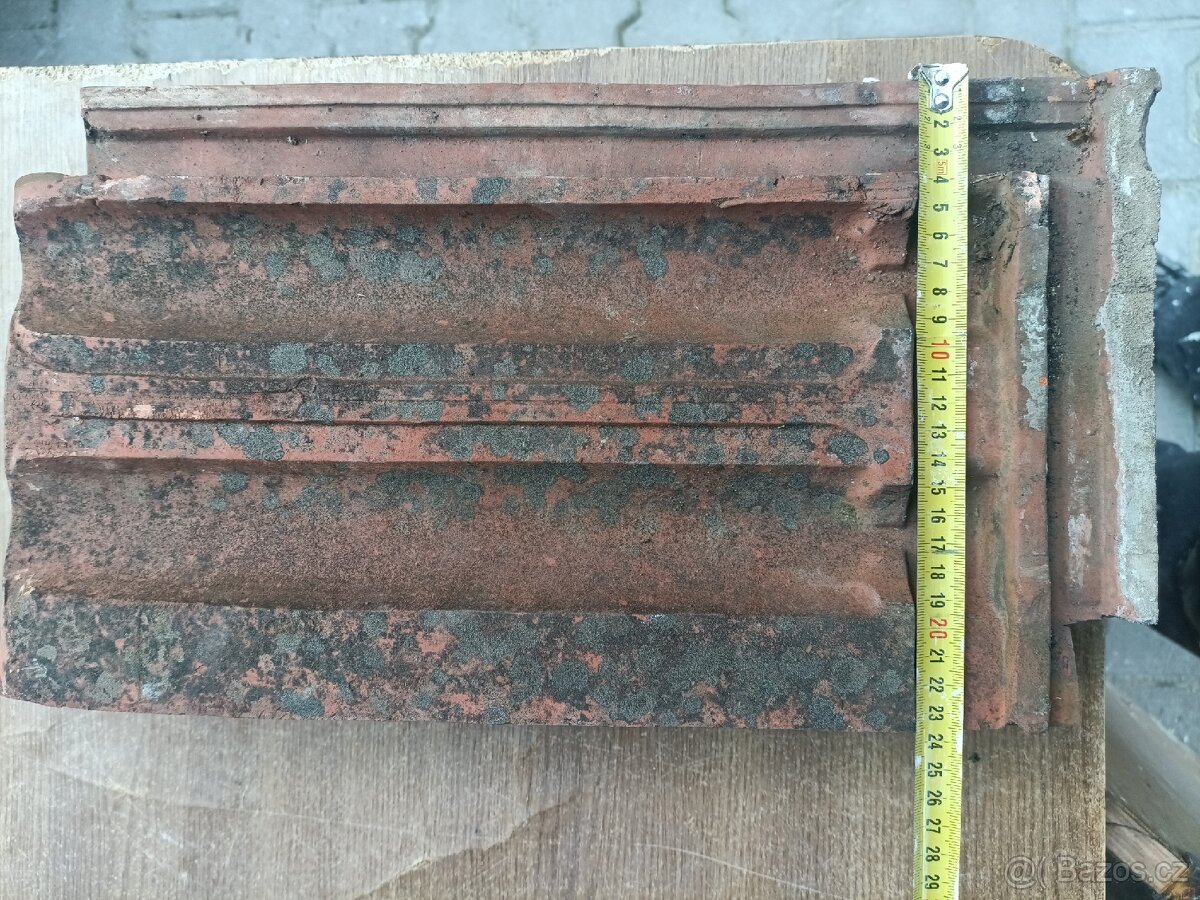 Koupím střešní tašky výrobce cihelna Plotiště Nad Labem