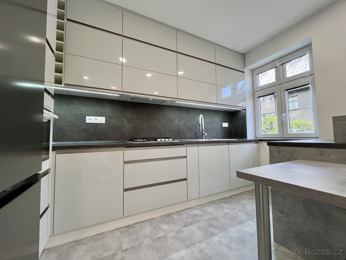 Pronájem bytu 4+kk, Mládeže, Hrabůvka, 29900 Kč/měs, 91 m2