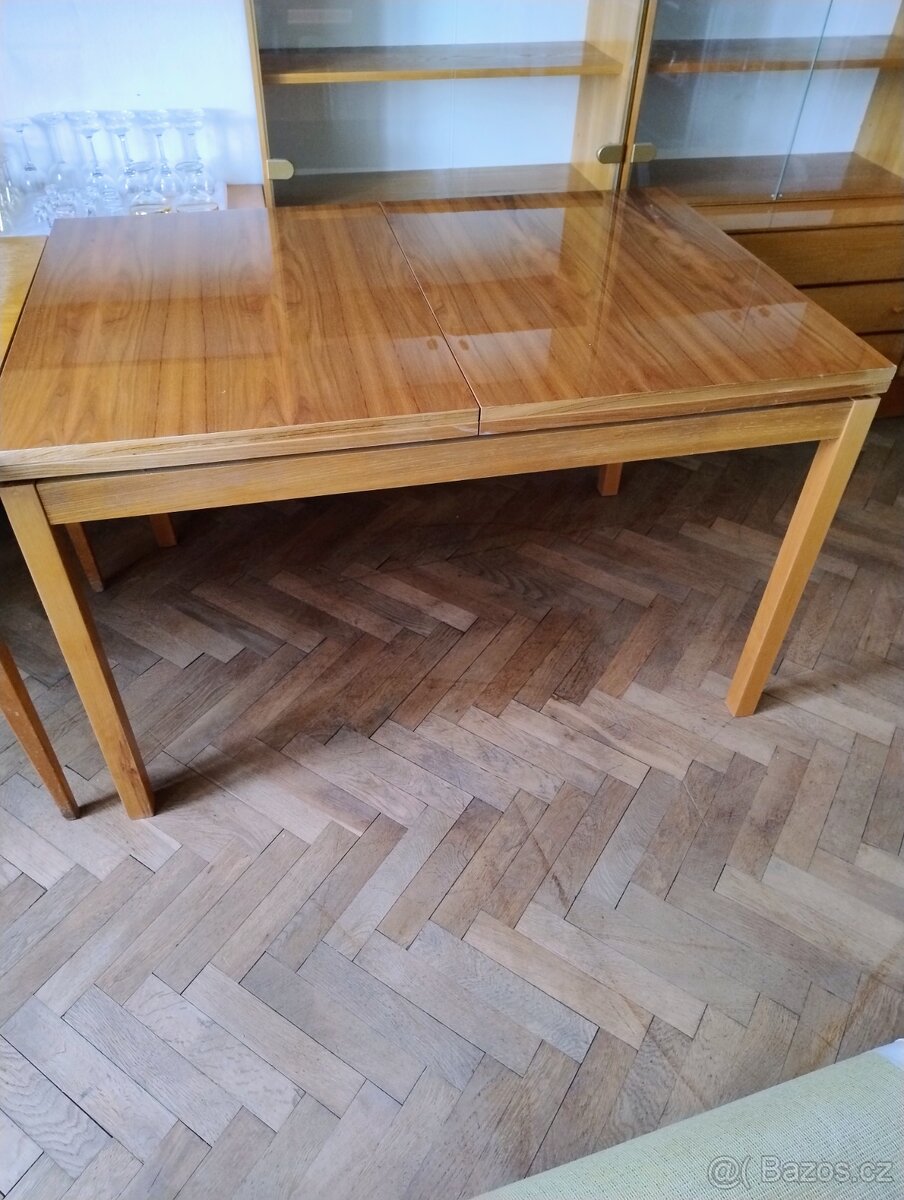 Mahagon - nový
