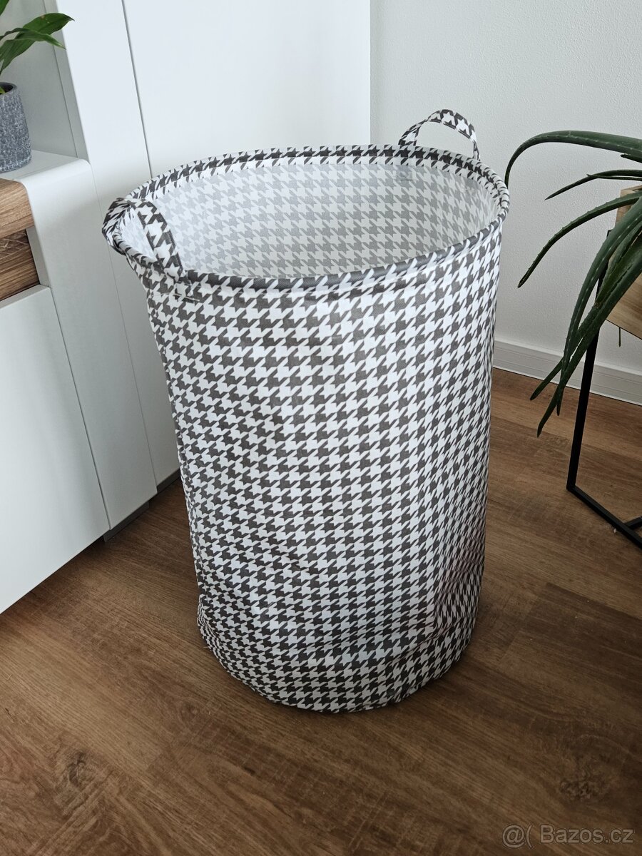 Velký nový, látkový koš na prádlo