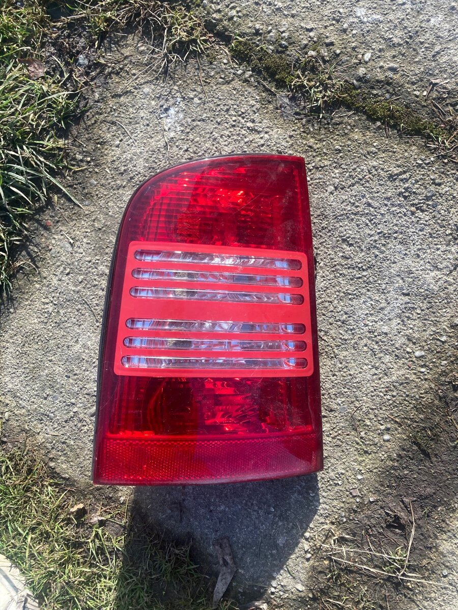 Zadní světlo Škoda Octavia 1 combi