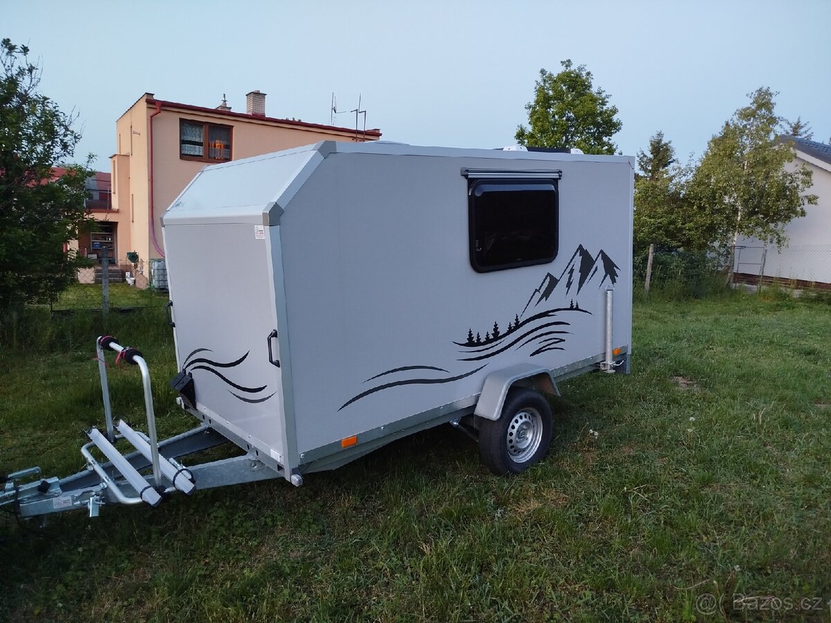 Minikaravan Everest 300
