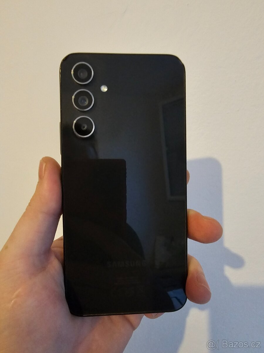 Samsung A54 128gb + hodinky galaxy SM-R500