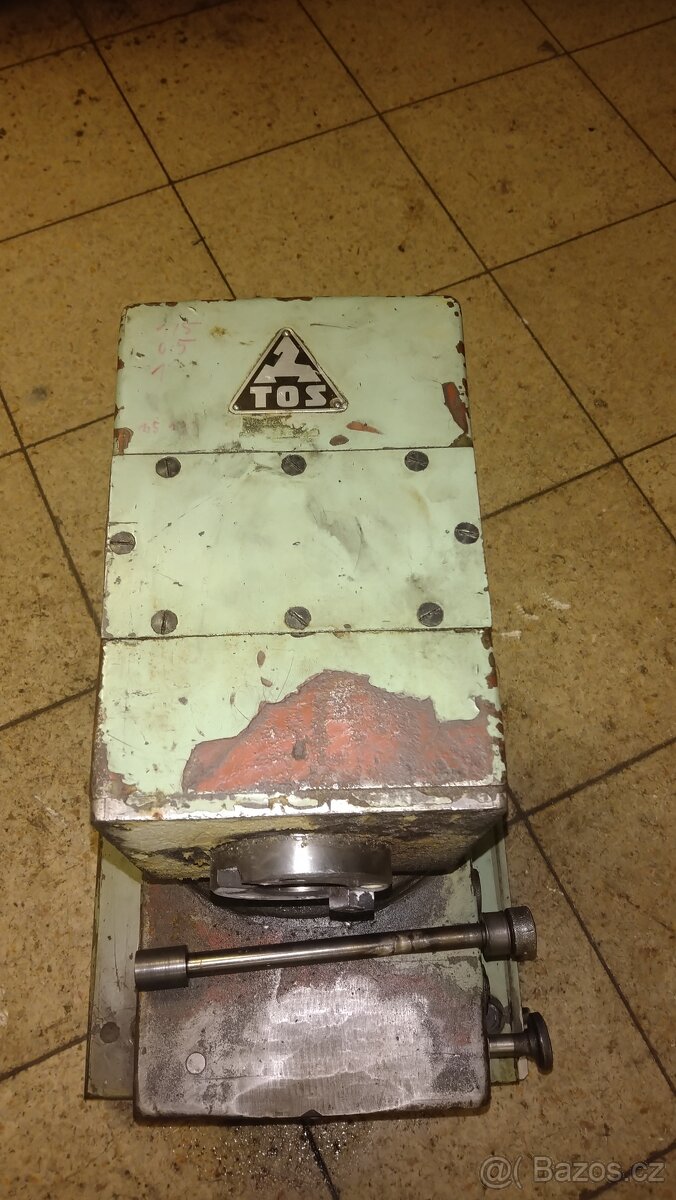Vertikální hlava IFV32