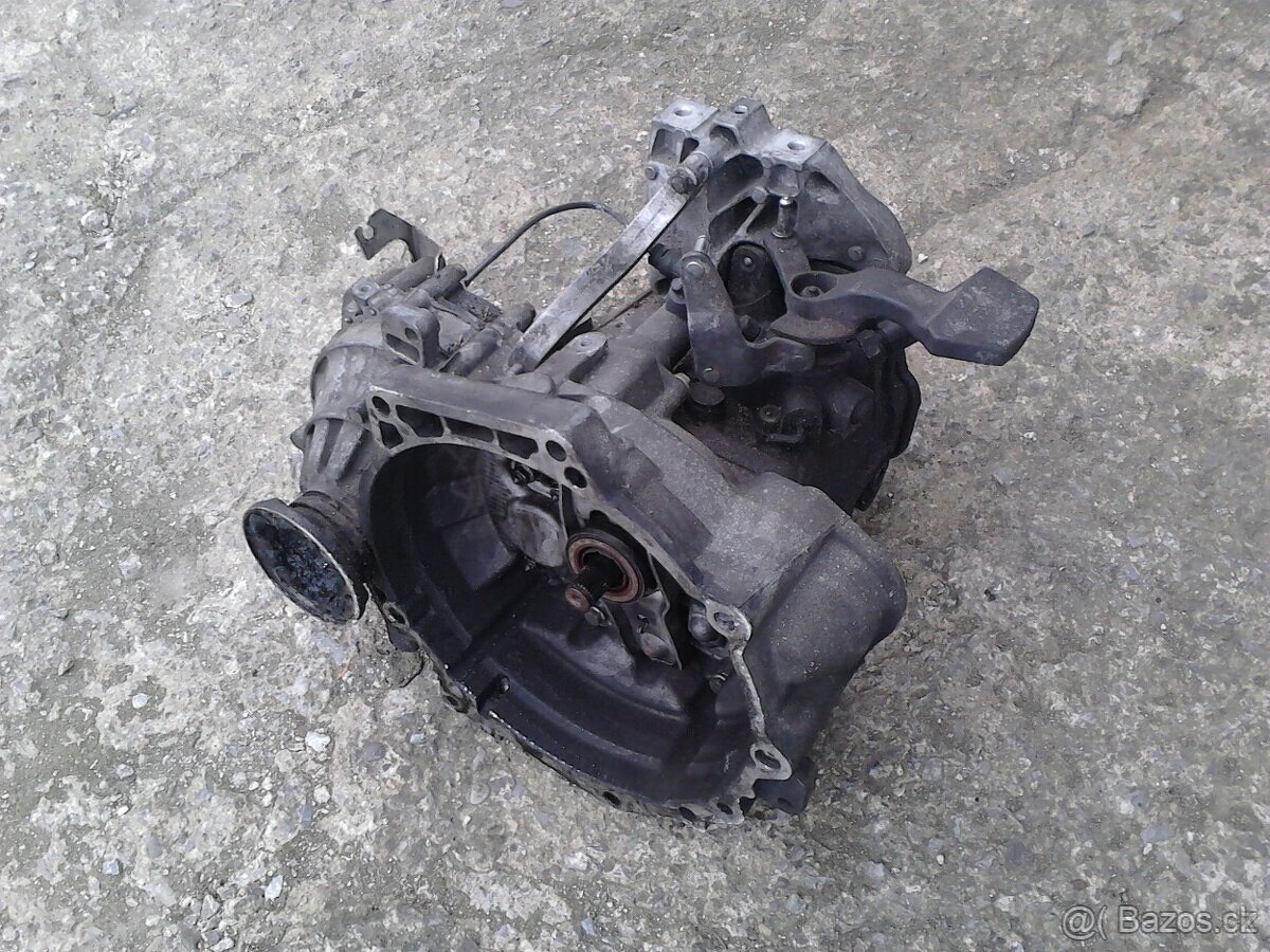 Převodovka 5q octavia 2/golf 5 1.9tdi 77kw bxe/bkc/bls/bjb