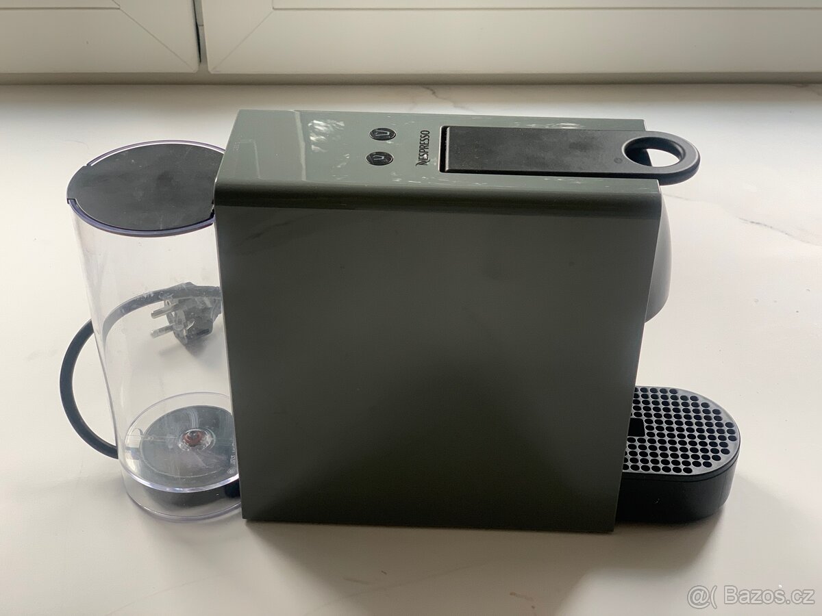 Kapslovy kavovar Nespresso Krups