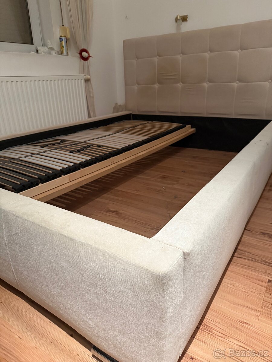 Manželská postel 140cm
