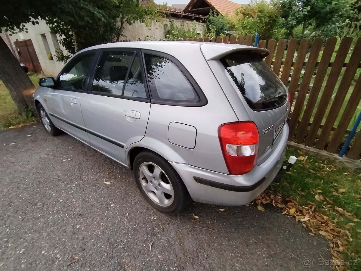 Mazda 323 hatch